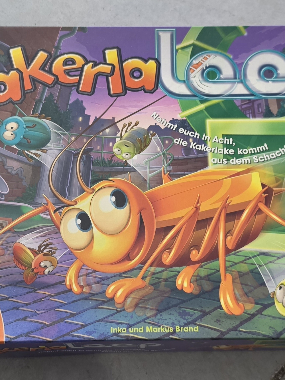Ravensburger Kakerla Loop Board Game